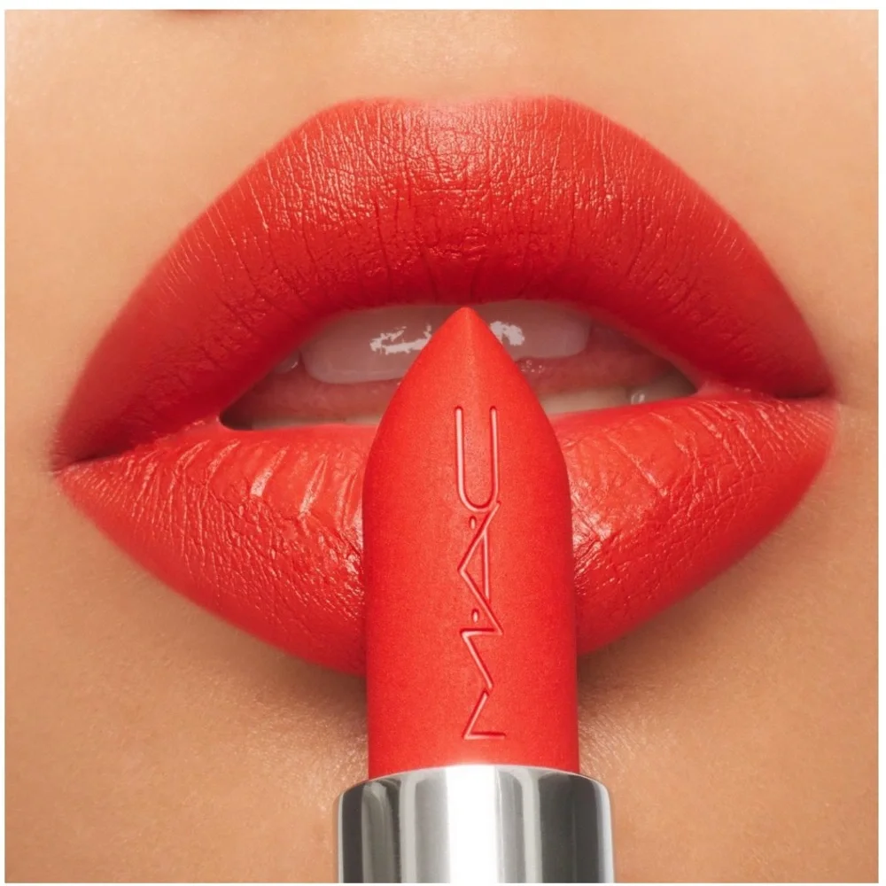 MAC LADY DANGER Matte Lipstick